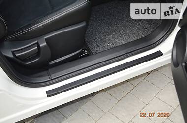 Позашляховик / Кросовер Nissan Qashqai 2014 в 