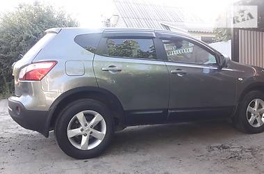 Позашляховик / Кросовер Nissan Qashqai 2012 в Краснограді