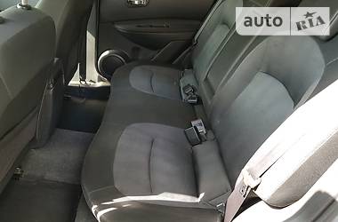 Позашляховик / Кросовер Nissan Qashqai 2010 в 