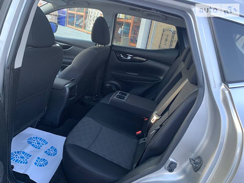 Позашляховик / Кросовер Nissan Qashqai 2017 в Івано-Франківську