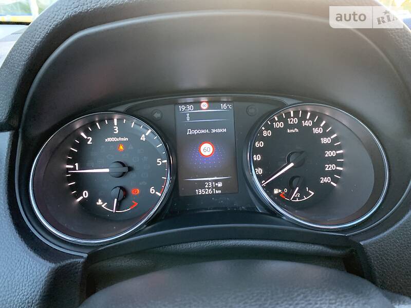 Позашляховик / Кросовер Nissan Qashqai 2017 в Івано-Франківську