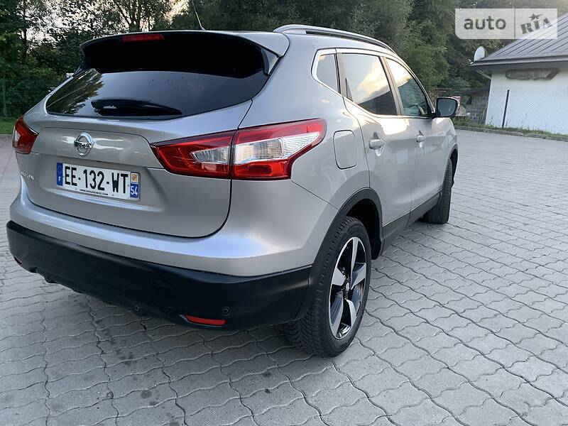 Позашляховик / Кросовер Nissan Qashqai 2017 в Івано-Франківську