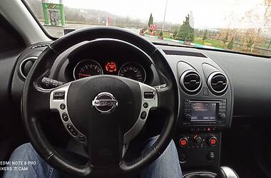 Внедорожник / Кроссовер Nissan Qashqai 2009 в Черновцах