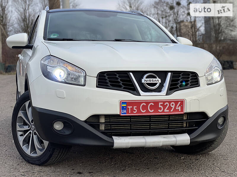 Внедорожник / Кроссовер Nissan Qashqai 2012 в Ровно