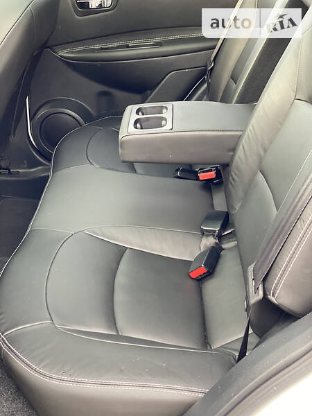 Внедорожник / Кроссовер Nissan Qashqai 2012 в Ровно