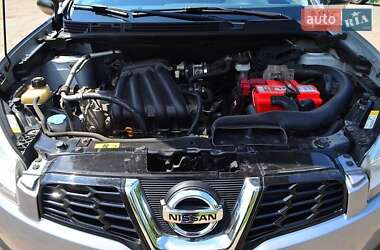 Внедорожник / Кроссовер Nissan Qashqai 2010 в 