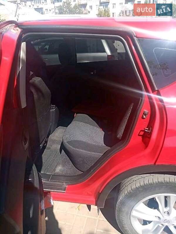 Внедорожник / Кроссовер Nissan Qashqai 2013 в Черновцах