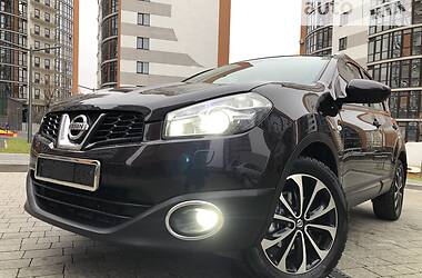 Внедорожник / Кроссовер Nissan Qashqai 2012 в Ивано-Франковске