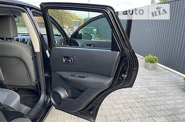 Внедорожник / Кроссовер Nissan Qashqai 2007 в 