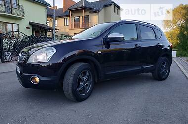 Позашляховик / Кросовер Nissan Qashqai 2009 в Стрию