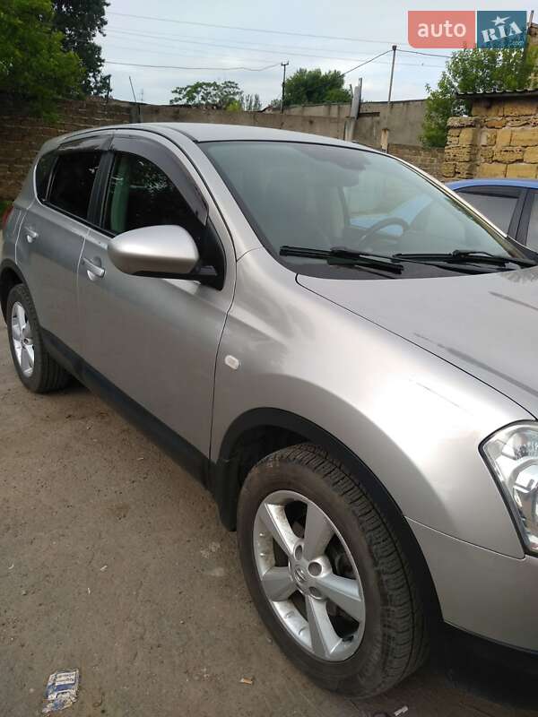 Внедорожник / Кроссовер Nissan Qashqai 2008 в Петродолинском