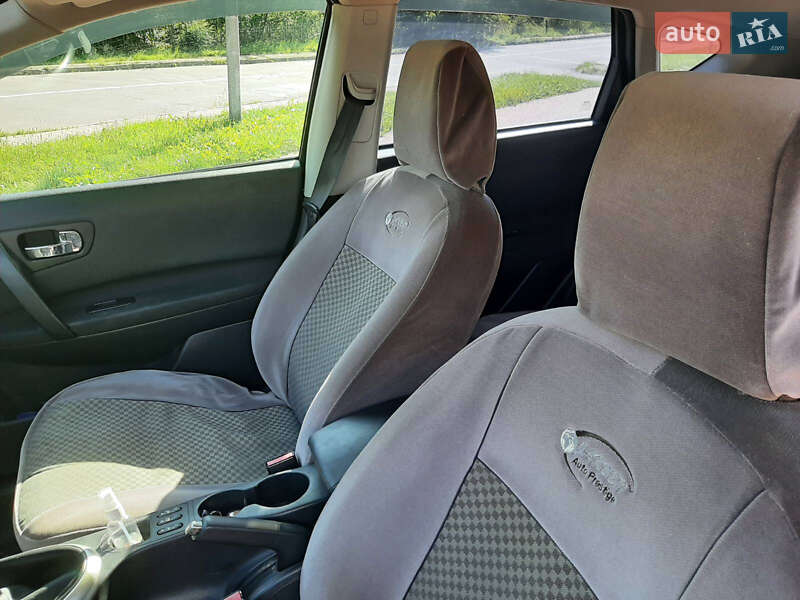 Внедорожник / Кроссовер Nissan Qashqai 2010 в Трускавце фото 10 Внедорожник / Кроссовер Nissan Qashqai 2010 в Трускавце