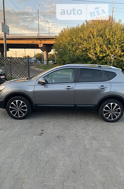 Универсал Nissan Qashqai 2012 в Луцке