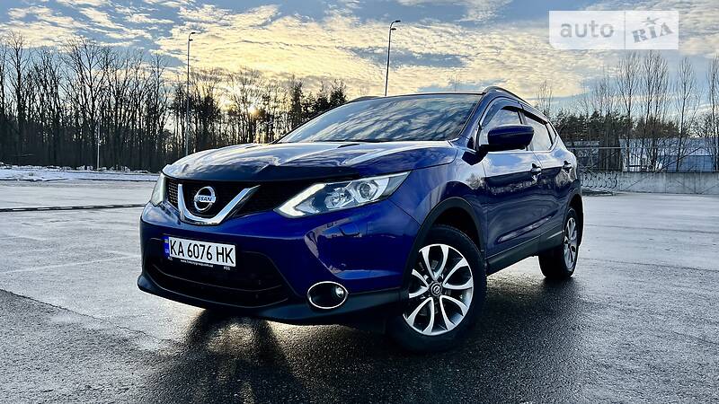 Внедорожник / Кроссовер Nissan Qashqai 2014 в 