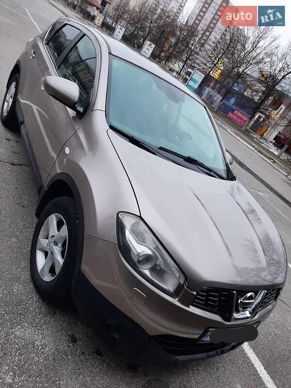 Внедорожник / Кроссовер Nissan Qashqai 2012 в Киеве