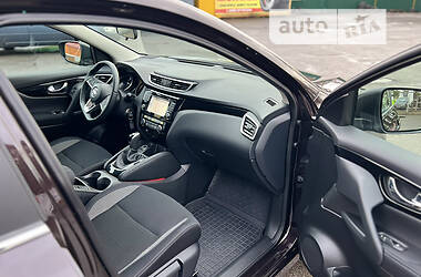 Внедорожник / Кроссовер Nissan Qashqai 2021 в 