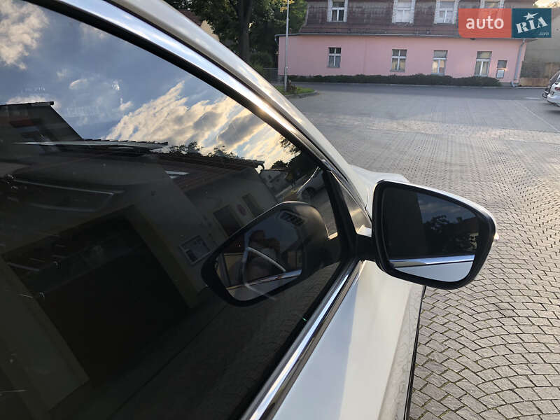 Внедорожник / Кроссовер Nissan Qashqai 2015 в Киеве