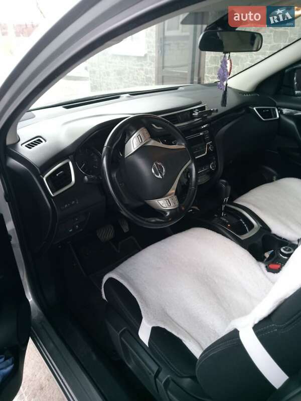 Позашляховик / Кросовер Nissan Qashqai 2016 в Вінниці