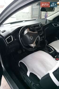 Внедорожник / Кроссовер Nissan Qashqai 2016 в 