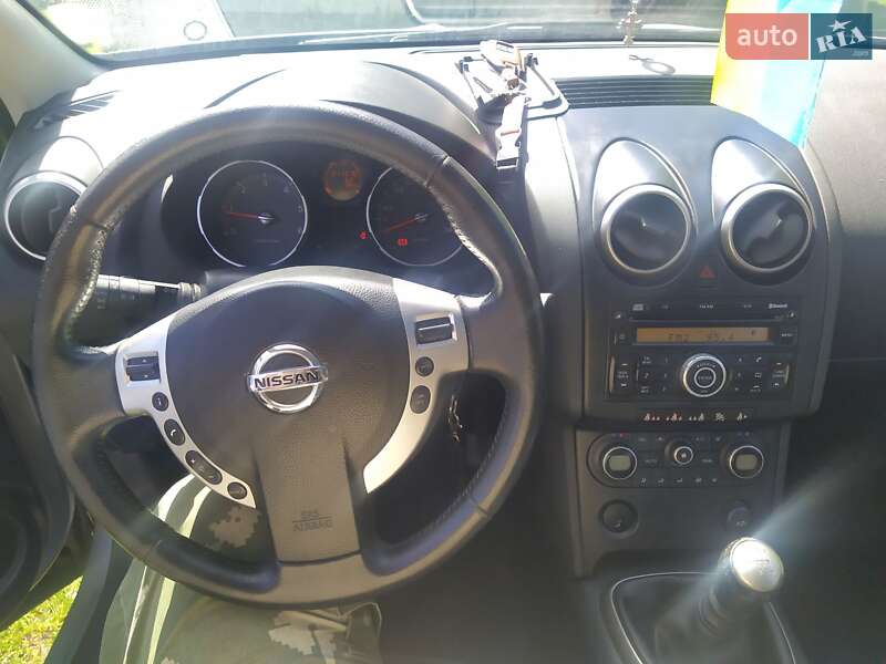 Внедорожник / Кроссовер Nissan Qashqai 2009 в Ратным