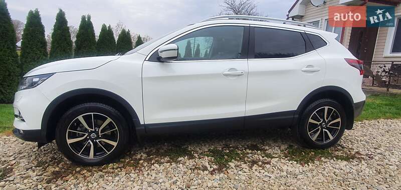 Внедорожник / Кроссовер Nissan Qashqai 2019 в Калуше