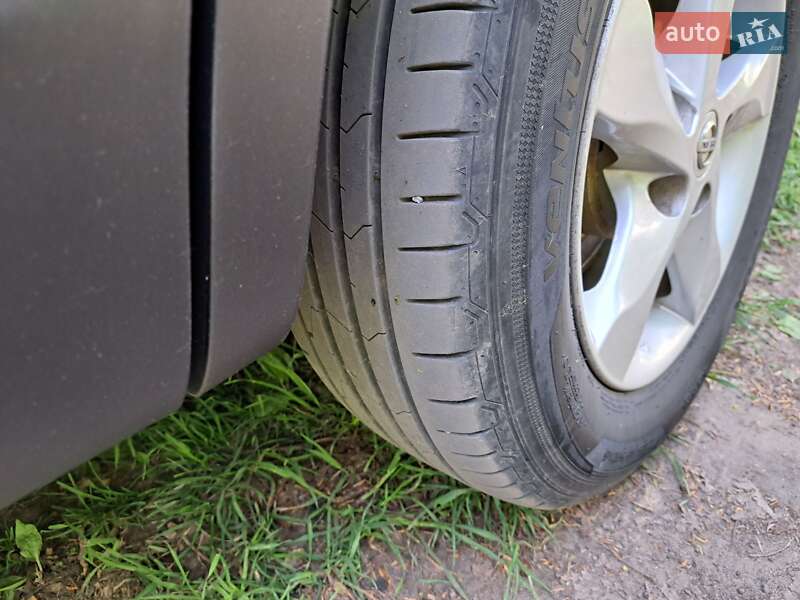 Внедорожник / Кроссовер Nissan Qashqai 2012 в Сумах фото 3 Внедорожник / Кроссовер Nissan Qashqai 2012 в Сумах