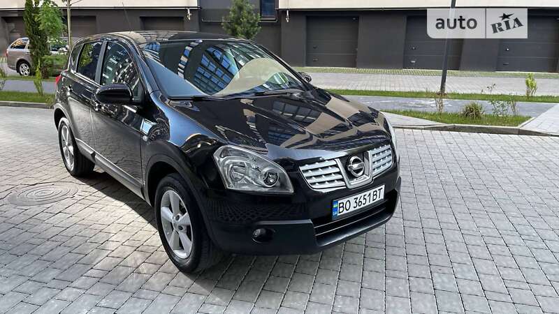 Внедорожник / Кроссовер Nissan Qashqai 2009 в 