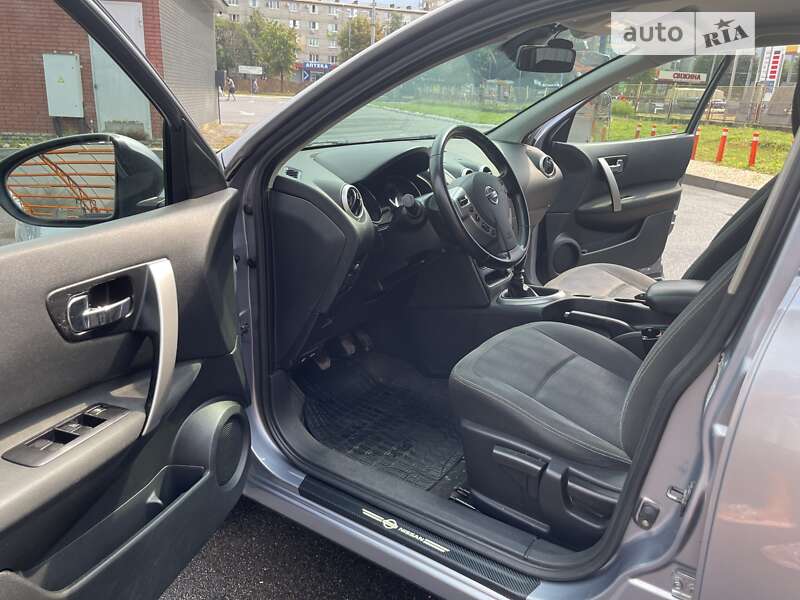 Внедорожник / Кроссовер Nissan Qashqai 2010 в Харькове