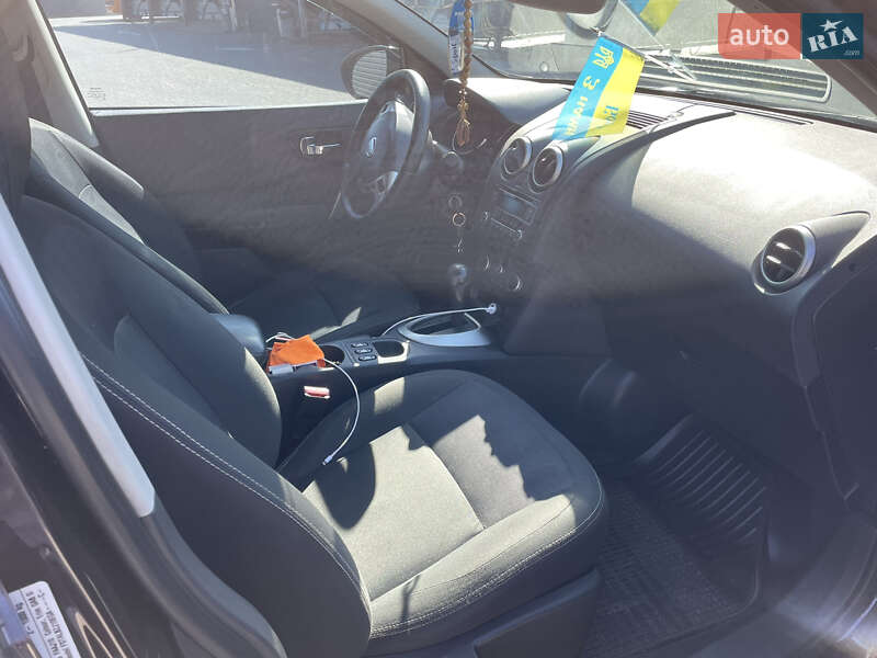Позашляховик / Кросовер Nissan Qashqai 2012 в Ірпені