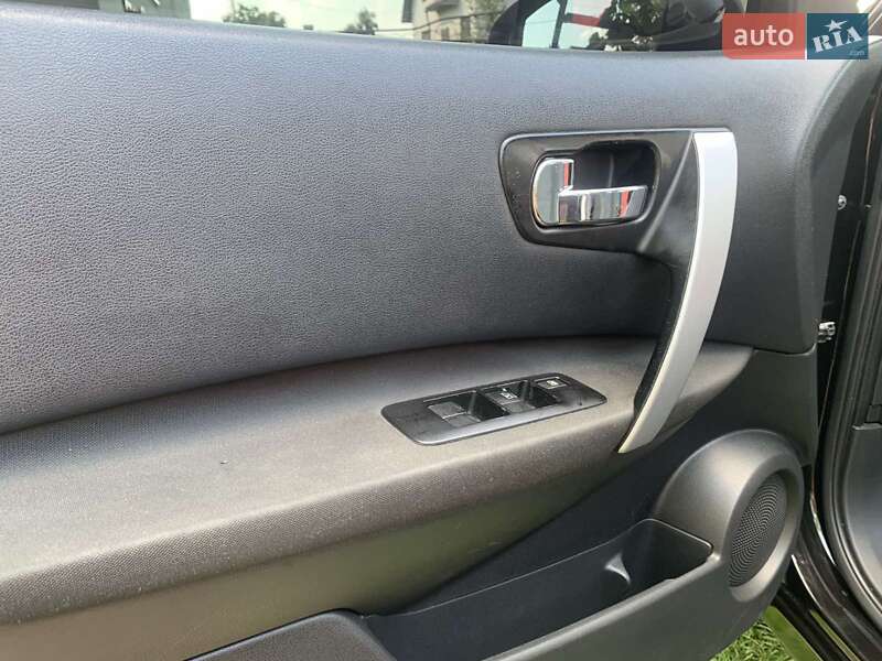 Внедорожник / Кроссовер Nissan Qashqai 2010 в Бучаче