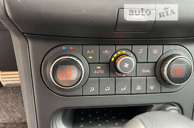 Внедорожник / Кроссовер Nissan Qashqai 2013 в 