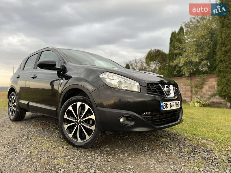 Внедорожник / Кроссовер Nissan Qashqai 2012 в Ровно