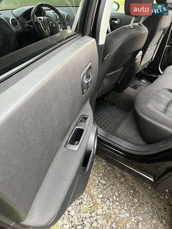 Внедорожник / Кроссовер Nissan Qashqai 2012 в Ровно