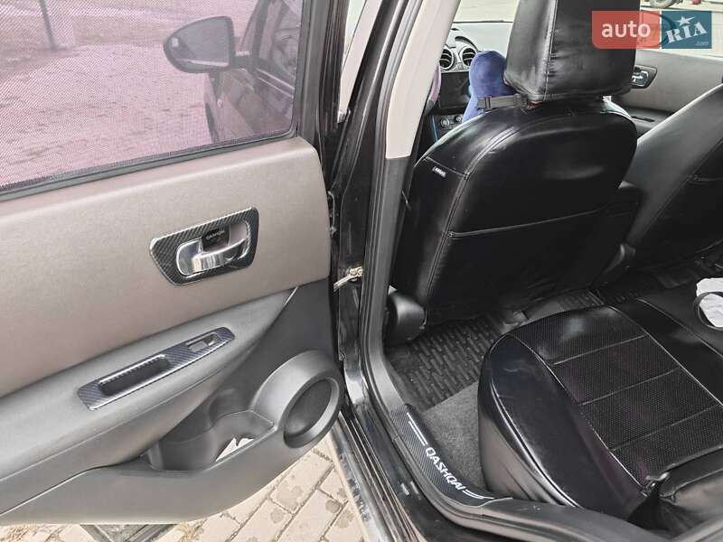 Внедорожник / Кроссовер Nissan Qashqai 2008 в Черновцах