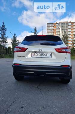 Внедорожник / Кроссовер Nissan Qashqai 2019 в Тернополе