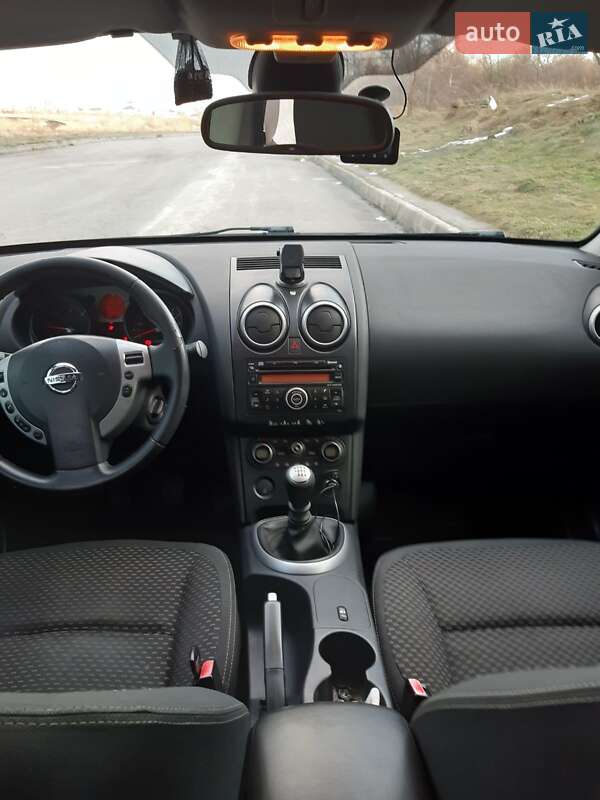 Позашляховик / Кросовер Nissan Qashqai 2008 в Львові