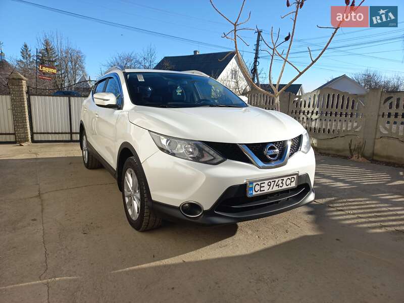 Внедорожник / Кроссовер Nissan Qashqai 2017 в Черновцах