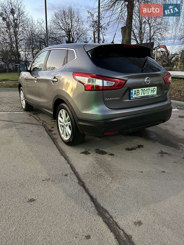 Внедорожник / Кроссовер Nissan Qashqai 2014 в Баре