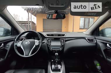 Внедорожник / Кроссовер Nissan Qashqai 2014 в 
