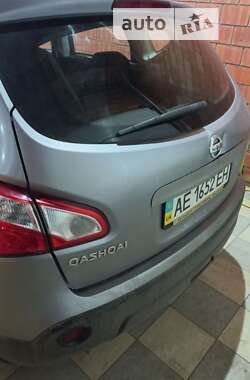 Внедорожник / Кроссовер Nissan Qashqai 2010 в 