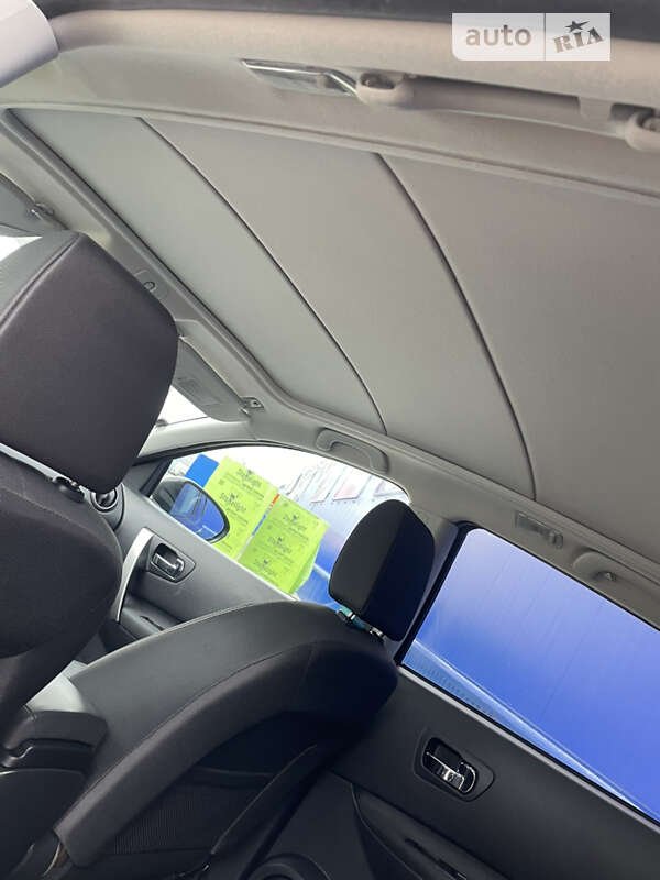 Позашляховик / Кросовер Nissan Qashqai 2010 в Нововолинську фото 9 Позашляховик / Кросовер Nissan Qashqai 2010 в Нововолинську