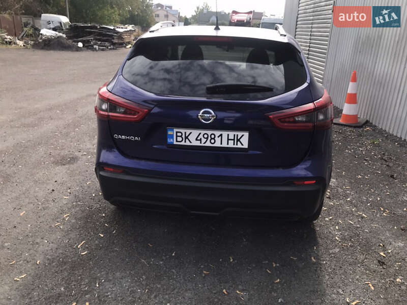 Внедорожник / Кроссовер Nissan Qashqai 2020 в Ровно