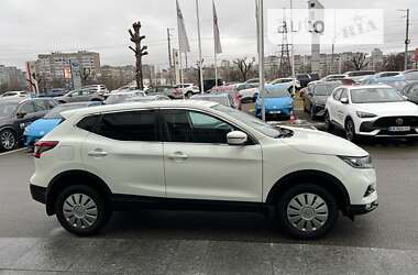 Внедорожник / Кроссовер Nissan Qashqai 2018 в Киеве