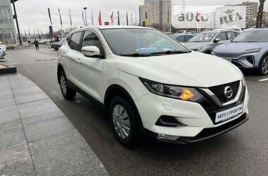 Внедорожник / Кроссовер Nissan Qashqai 2018 в Киеве