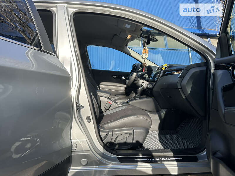 Внедорожник / Кроссовер Nissan Qashqai 2020 в Киеве