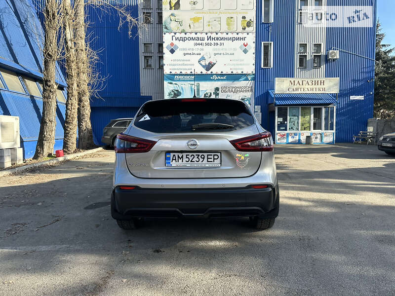 Внедорожник / Кроссовер Nissan Qashqai 2020 в Киеве