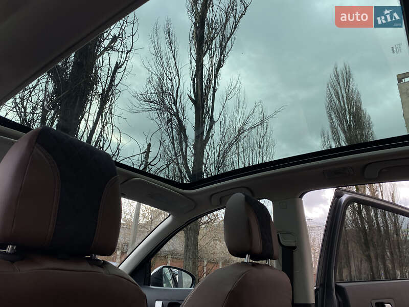 Позашляховик / Кросовер Nissan Qashqai 2011 в Києві