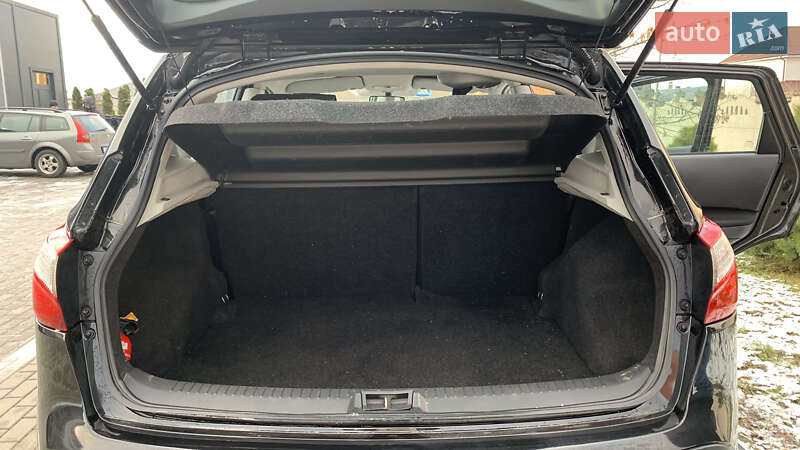 Внедорожник / Кроссовер Nissan Qashqai 2011 в Луцке фото 11 Внедорожник / Кроссовер Nissan Qashqai 2011 в Луцке