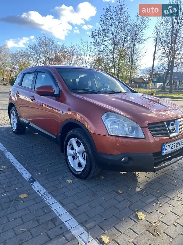 Внедорожник / Кроссовер Nissan Qashqai 2007 в 