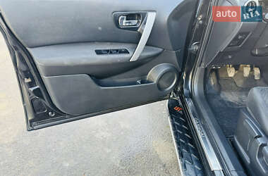 Внедорожник / Кроссовер Nissan Qashqai 2007 в 